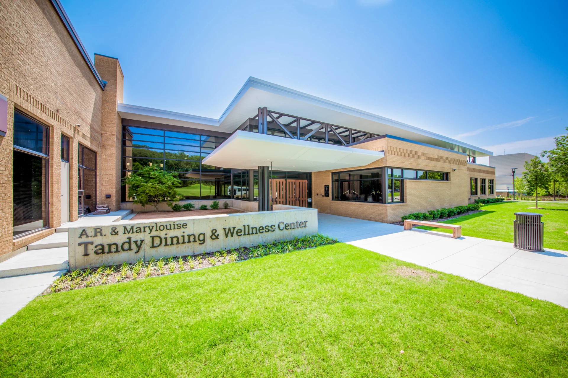 A.R. and Maryouise Tandy Dining and Wellness Center